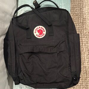Kånken Black Backpack